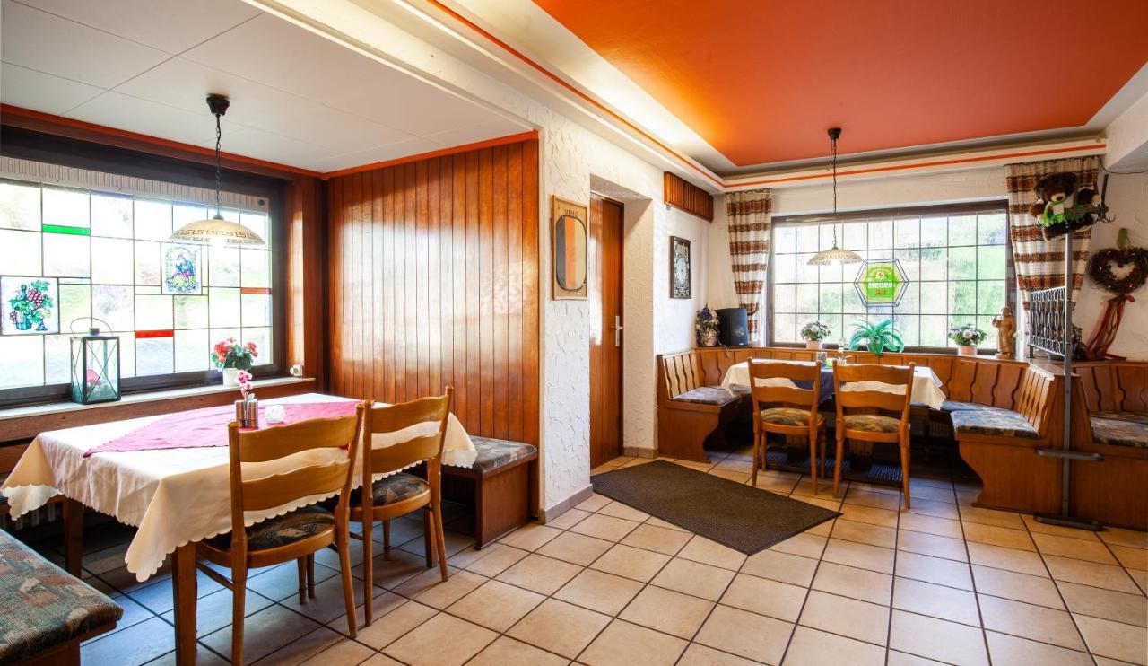 Hotel Schwung Бохолт Екстериор снимка